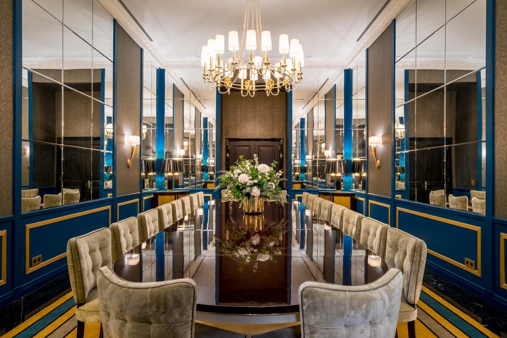 1825/VISUELS CONTENU/MICE/salle_seminaire.jpg